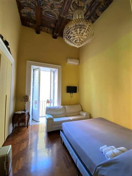 Il Salotto B&B 那不勒斯 外观 照片